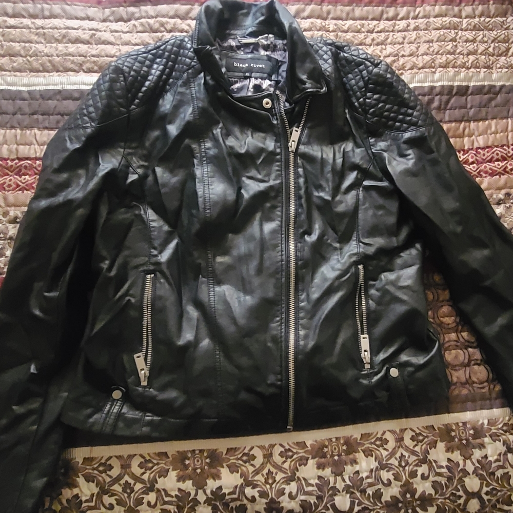 Black Rivet leather jacket size XL